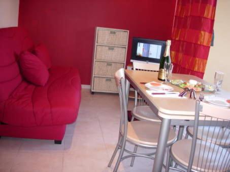 Lac De Eau D Heure Appartement C1 Famille Ranocha Duprez Badon Экстерьер фото